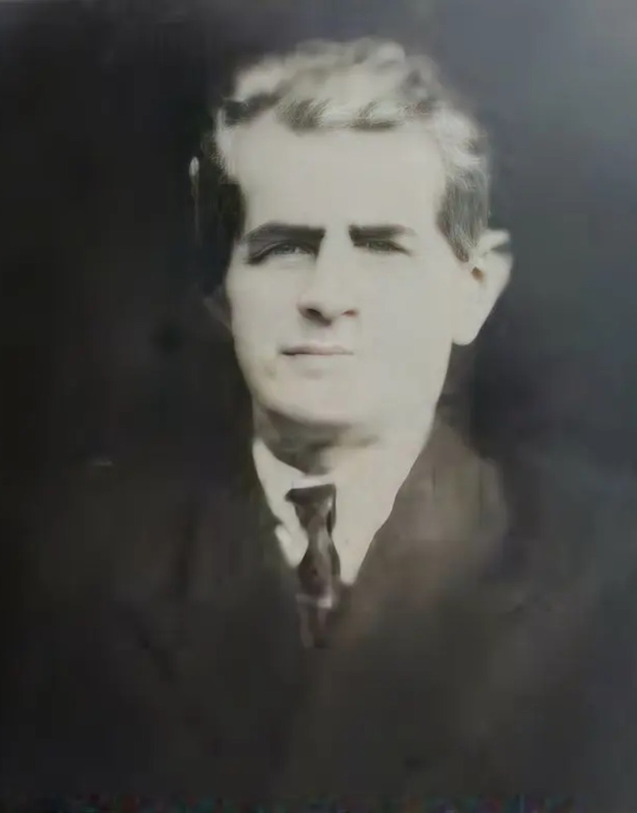 Hassan Khan Shahrokhi.